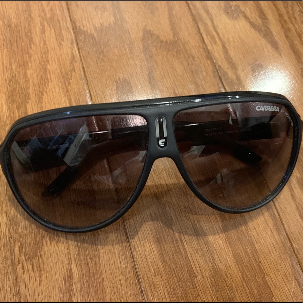 Carrera Aviator Sunglasses